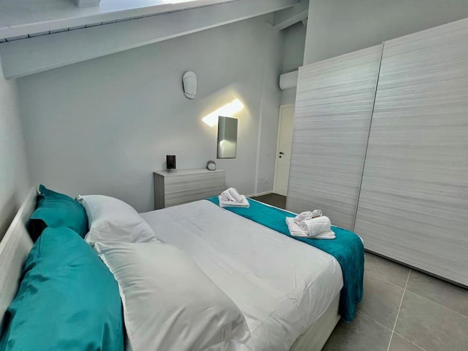 דירות קזאלה מונפראטו Prestigioso Attico A Passo Duomo By Revenue House מראה חיצוני תמונה